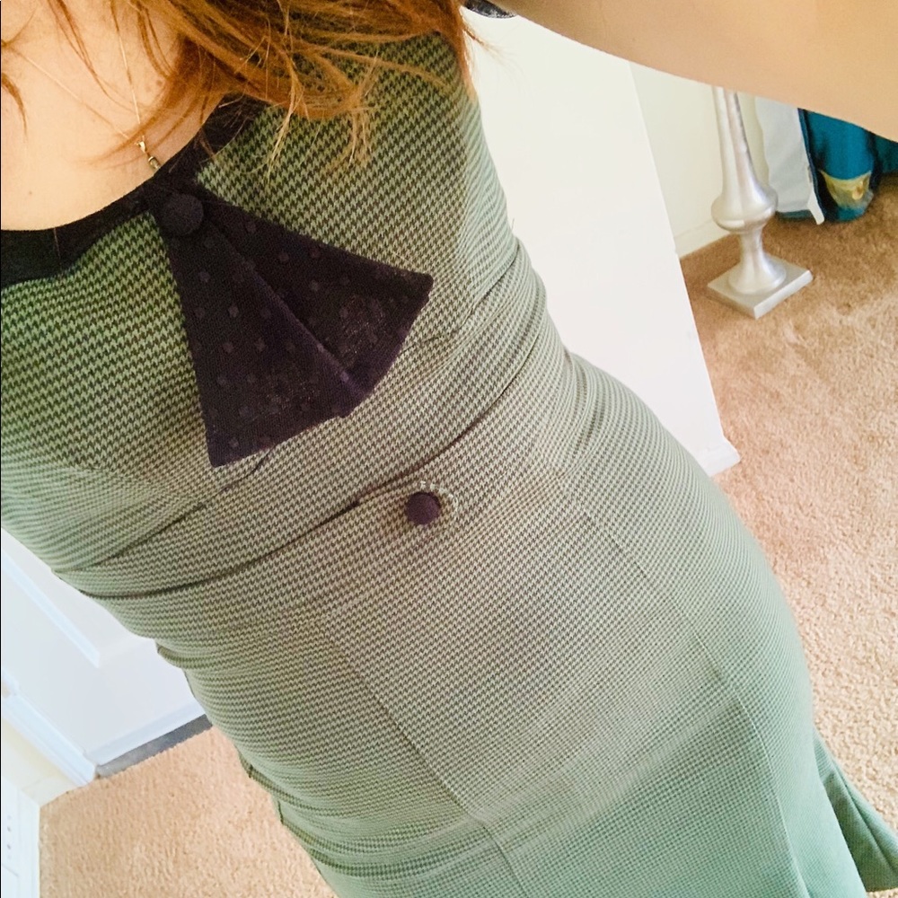 Stop Staring! Reilene dress in green houndstooth